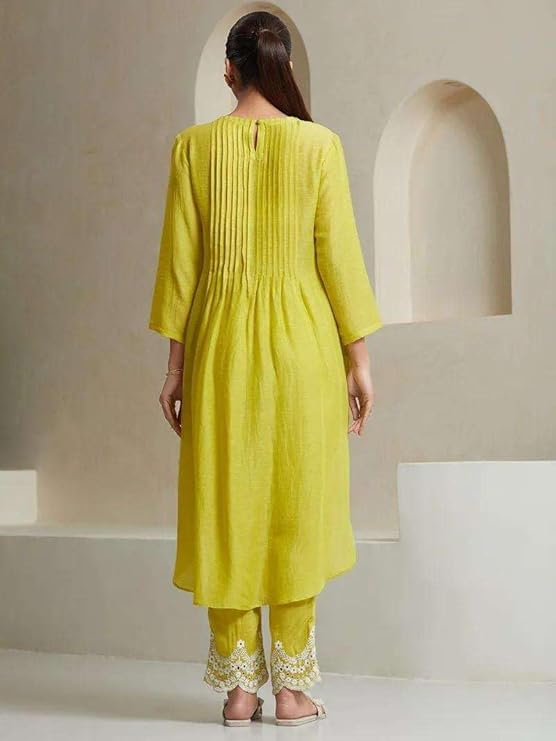 Women's Cotton Printed Line Flared Straight Kurti with Palazzo and Dupatta (Parrot Green)